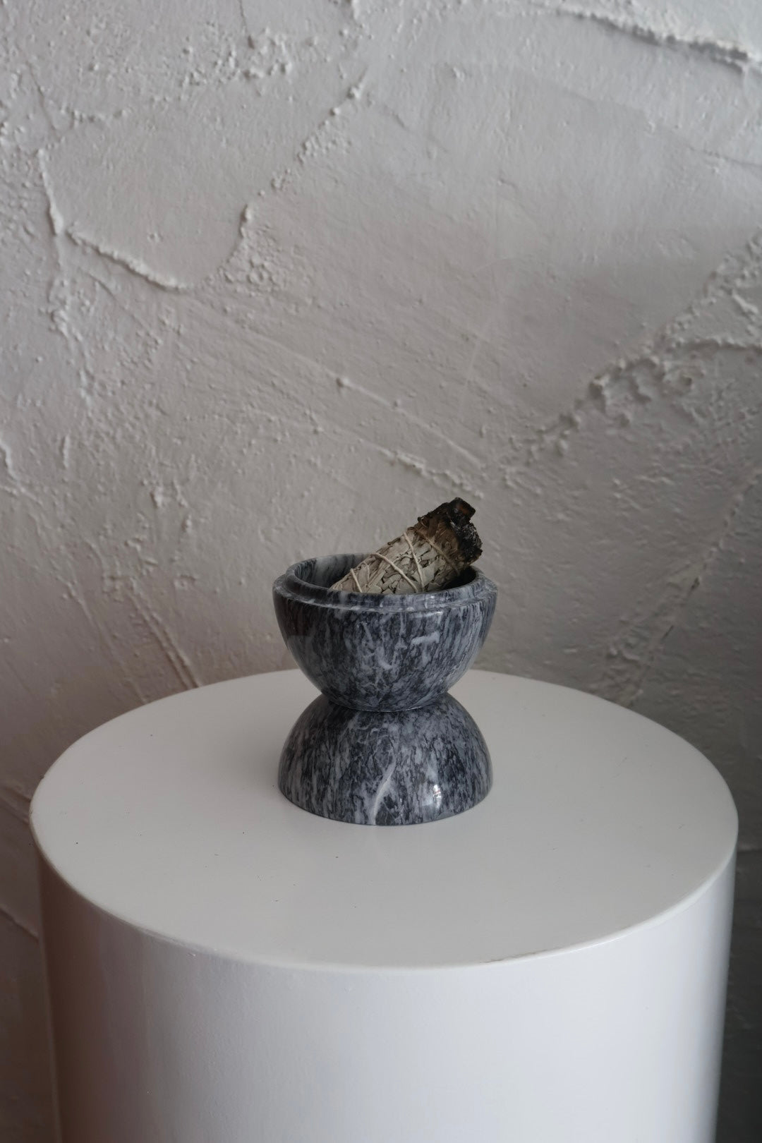 The Oracle | Marble Incense, Sage & Palo Santo Holder