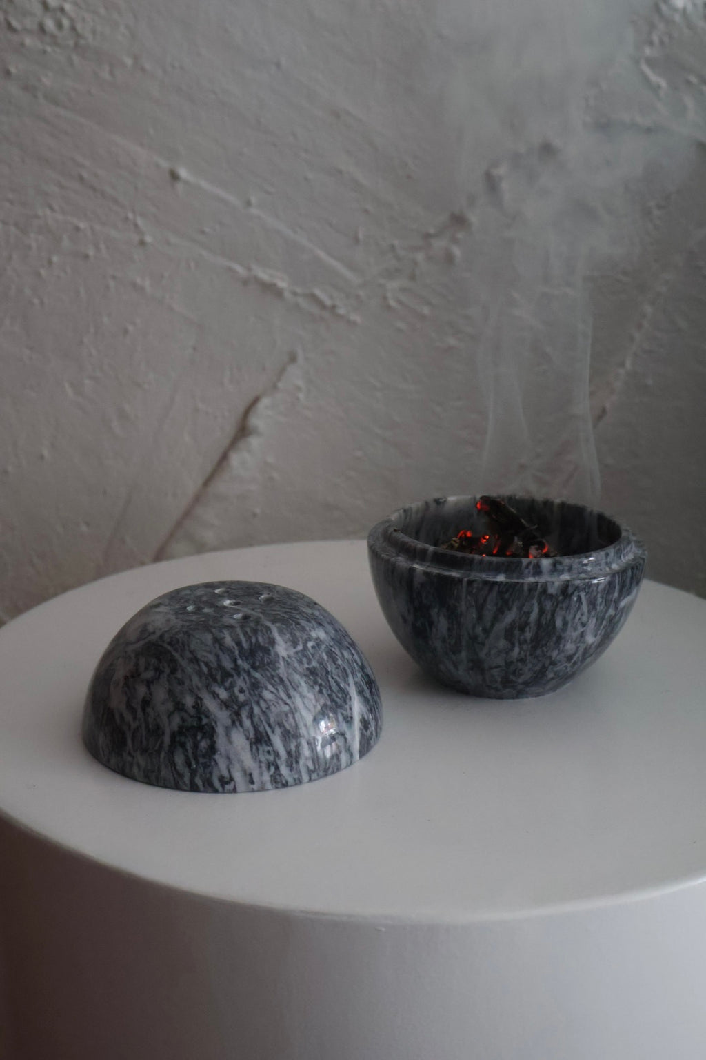 The Oracle | Marble Incense, Sage & Palo Santo Holder