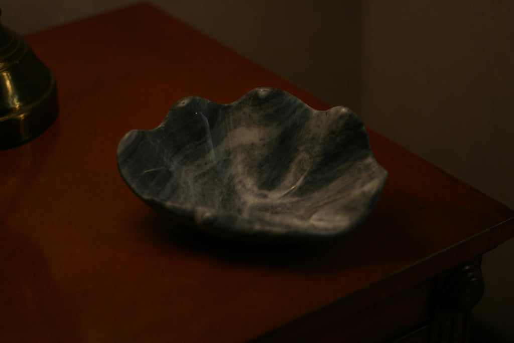 Marble Clam Trinket Shell