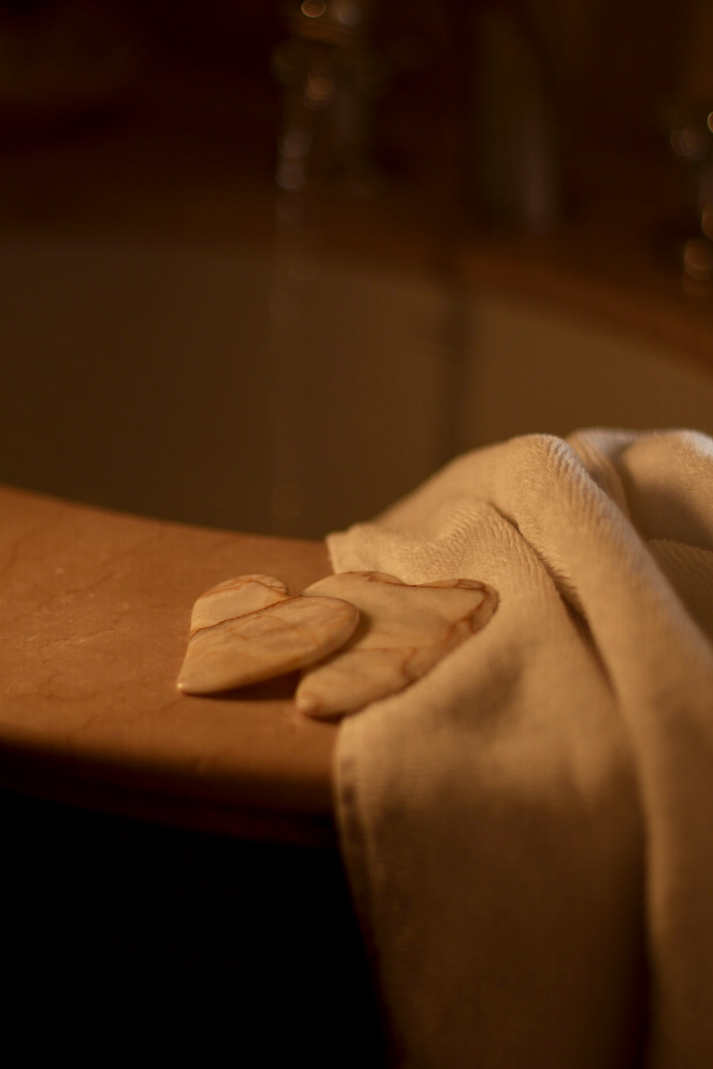Corazon Mini Gua Sha
