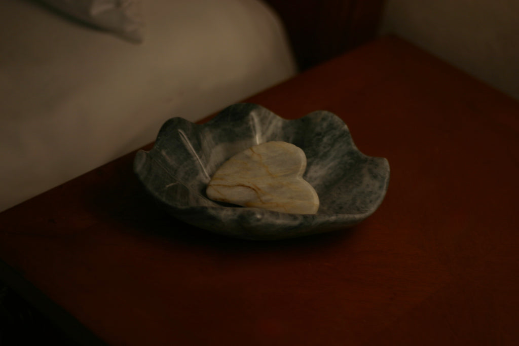 Marble Clam Trinket Shell